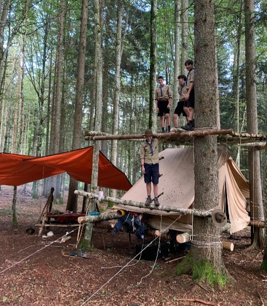 Scouts d'Europe pour les filles